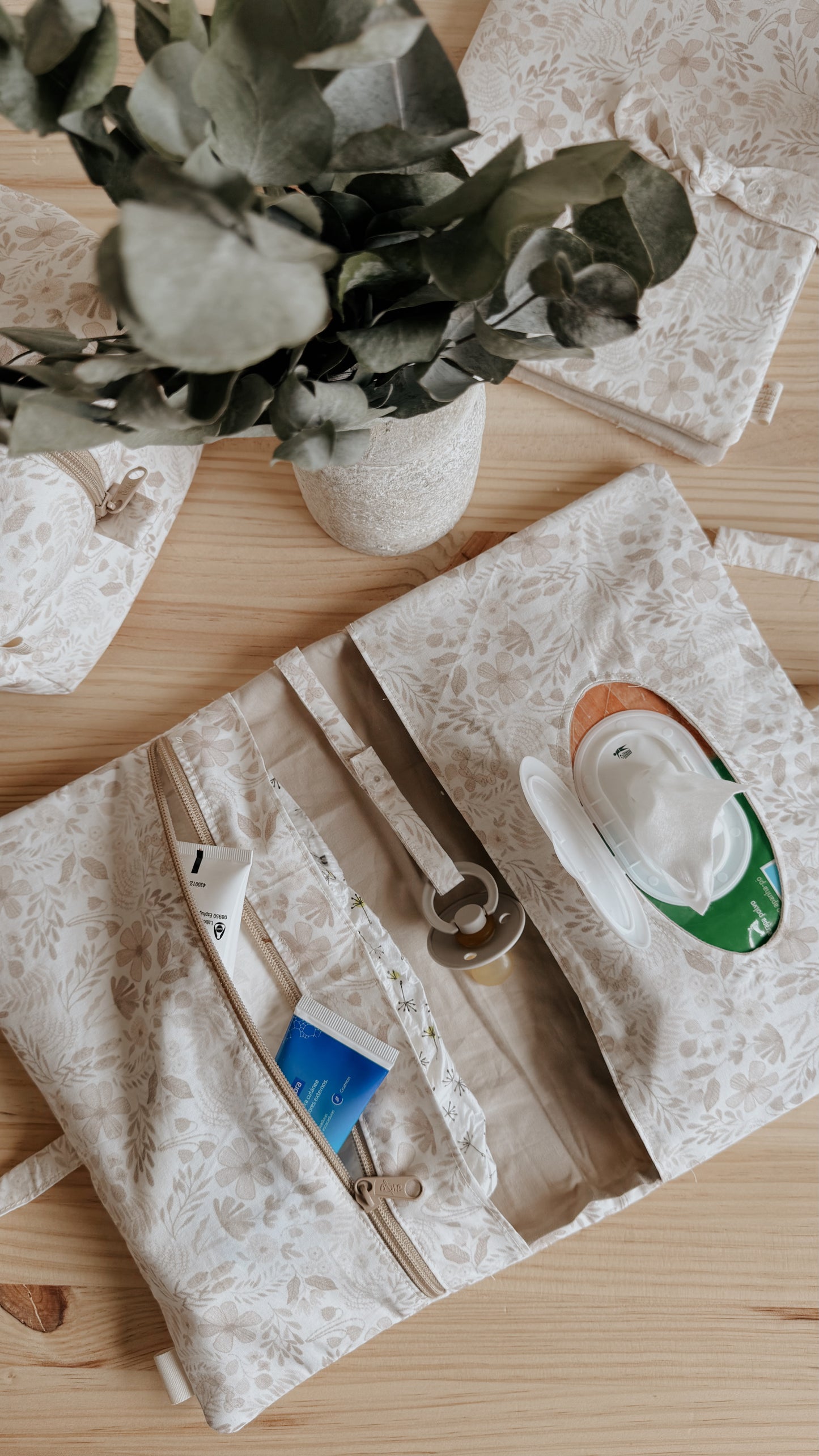 Porta pañales y toallitas - Varios estampados a escoger